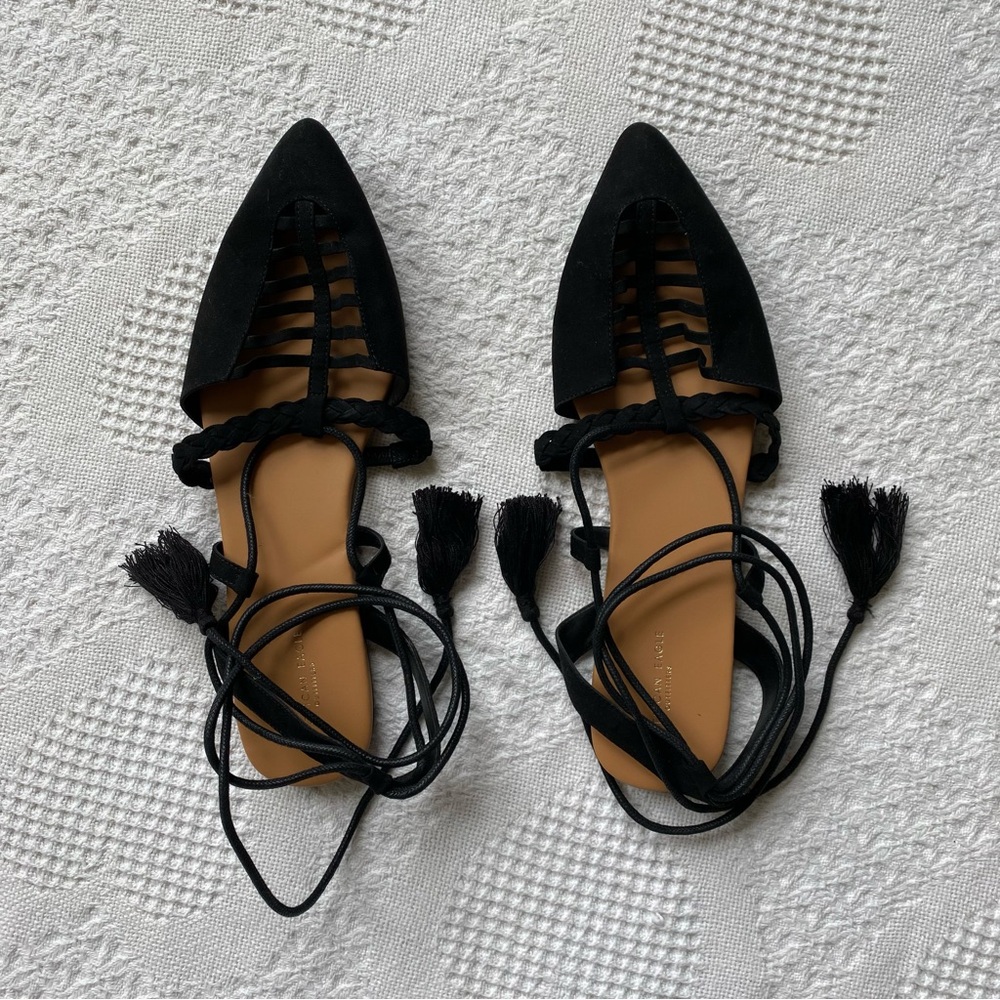 $5 or 3/$10 American Eagle Black Flats Size 9
